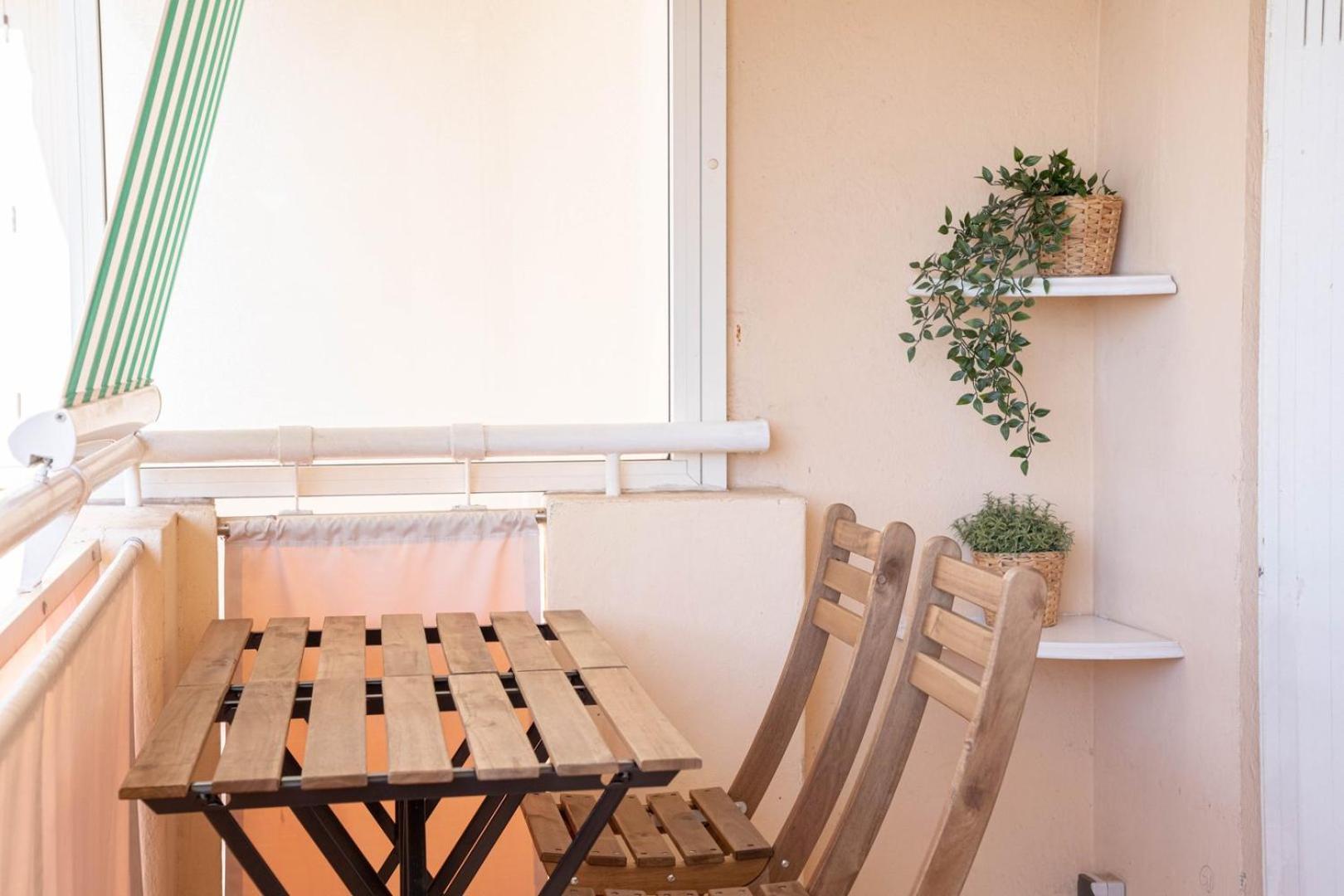 Elegance - Balcony & Quiet Near Shops Appartement *